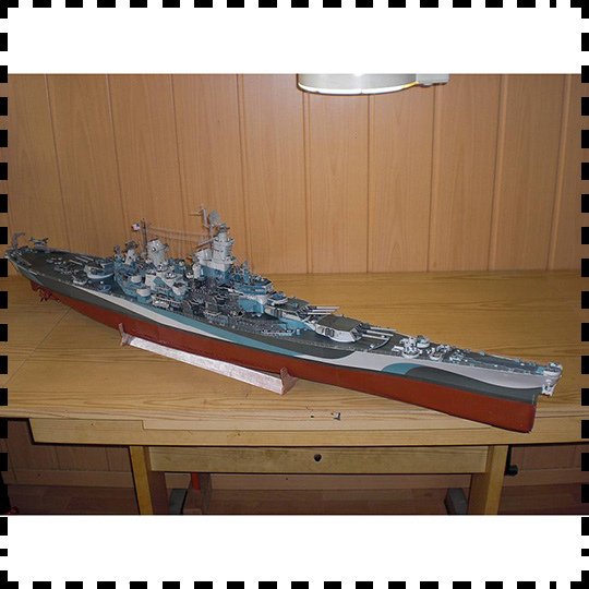 Model Kit Uss Missouri - 1:200 Scale USS Missouri (BB-63) Navy