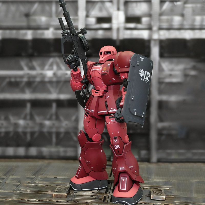 GTO 015 Char's Custom Old Type - огляд і ціна Model Kit Zaku