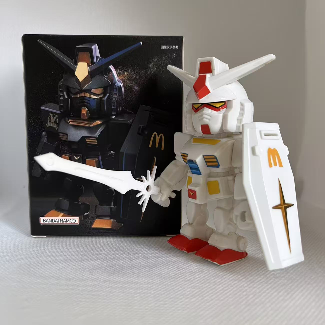 Mcdonald Gundam Figuur Qmsv Rx - огляд і ціна Model Kit Gundam Bandai