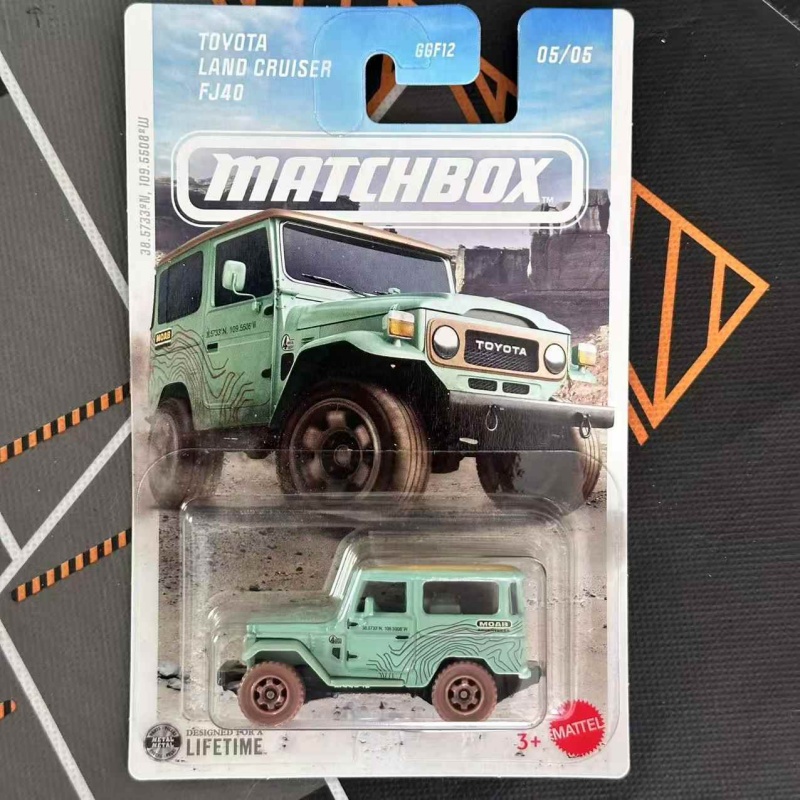 MATCHBOX Diecast Car 1:64 Off- - огляд і ціна Model Kit Land Rover